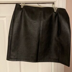 Top shop faux leather black skirt